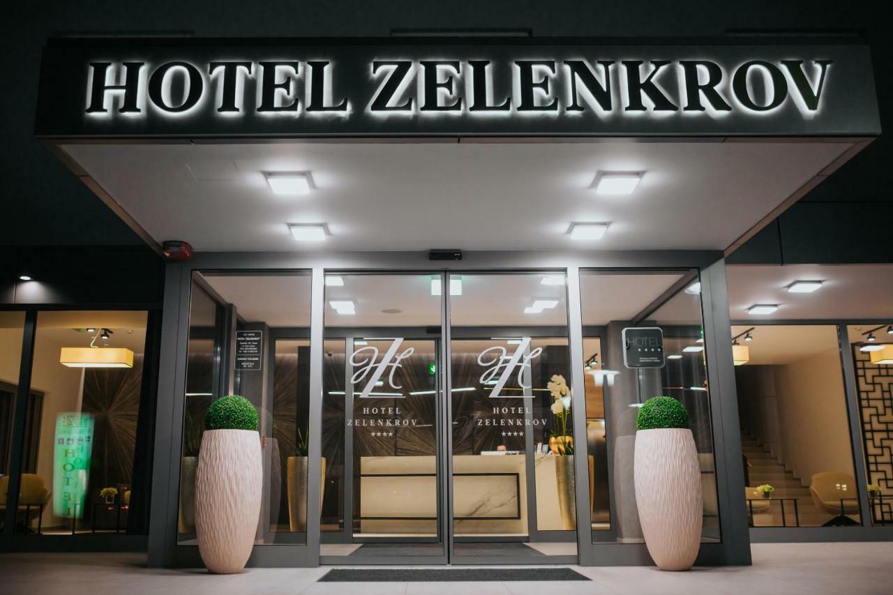 Hotel Zelenkrov Cepin Exterior photo